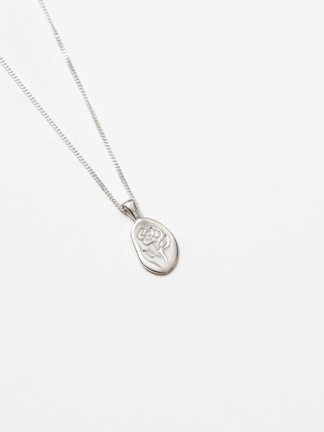 Rose Necklace in Silver