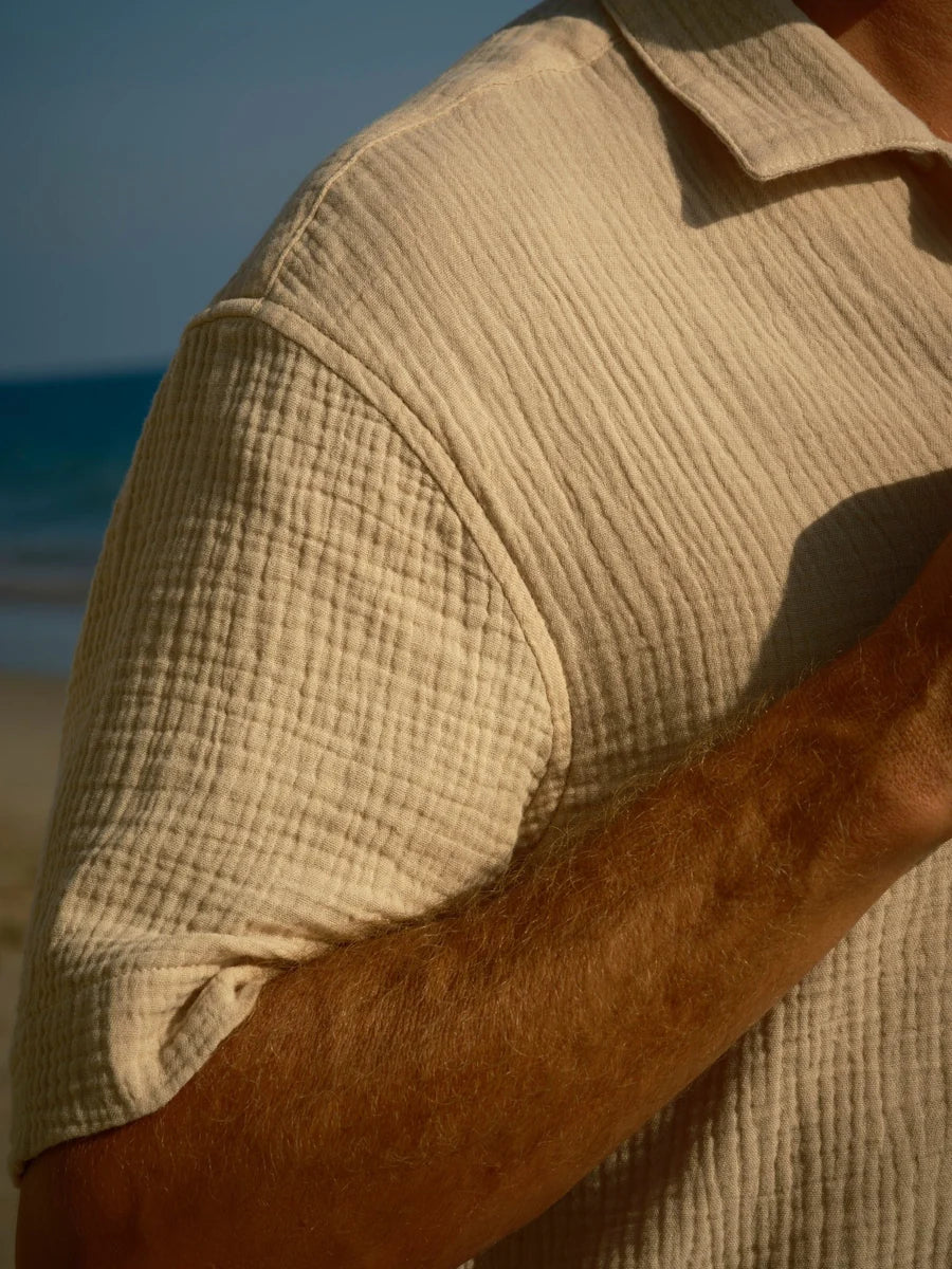 Cosmo Shirt - Oat.