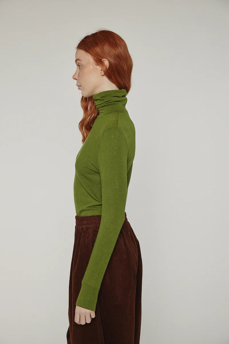 Wool Blend Lightweight Turtleneck
