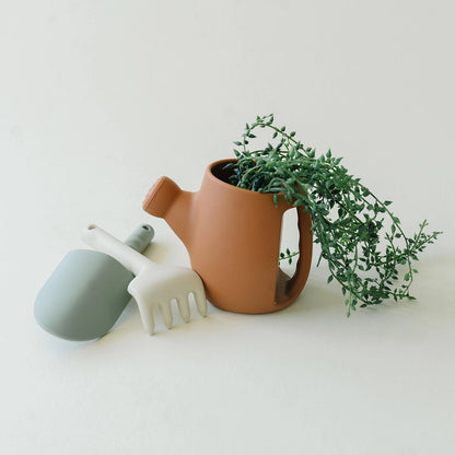 Terracotta Silicone Garden Set