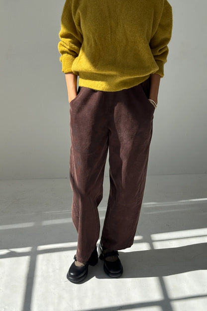 Corduroy Arc Pants- Chocolate