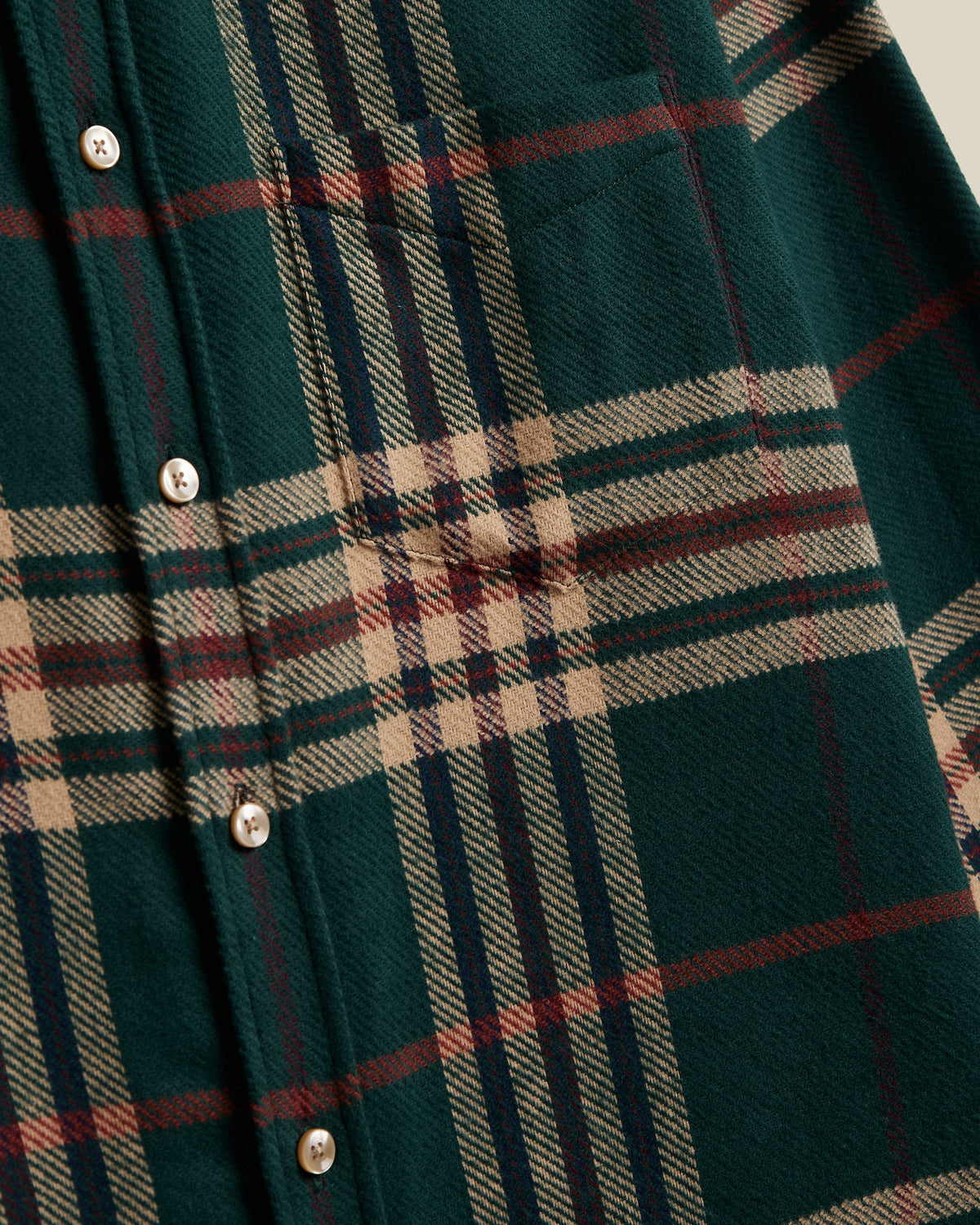 Cervo Shirt - Green/Ecru.