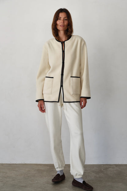 The Polar Fleece Jacket - Creme