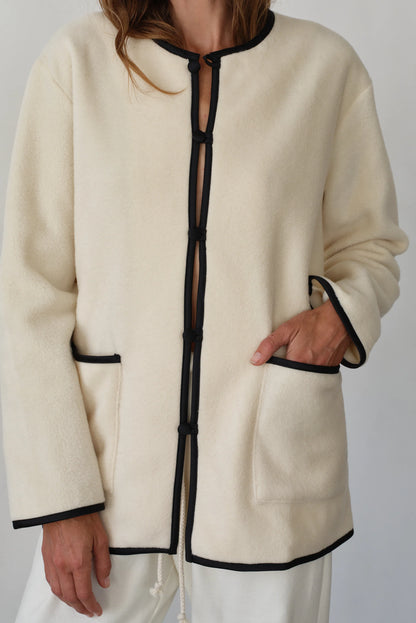 The Polar Fleece Jacket - Creme