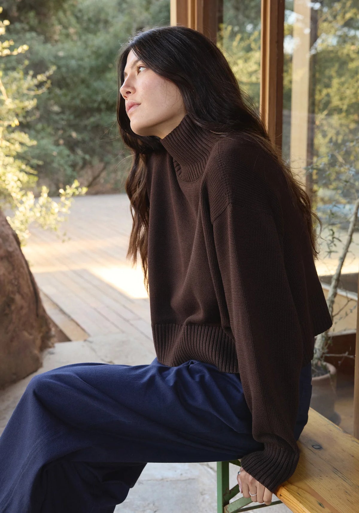 Crop Turtleneck - Walnut
