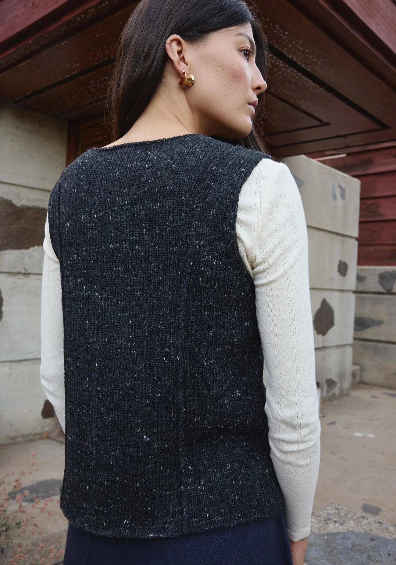 Seamed Vest - Charcoal.
