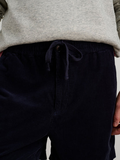 Pull on Short in Fine Wale Corduroy - Dark Navy