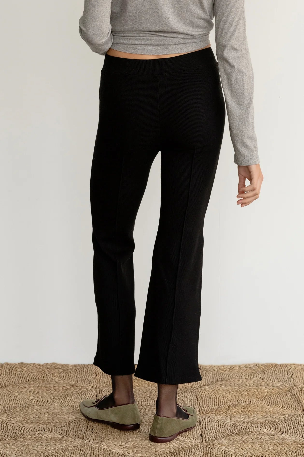 The Rib Kick Flare Pant - Black