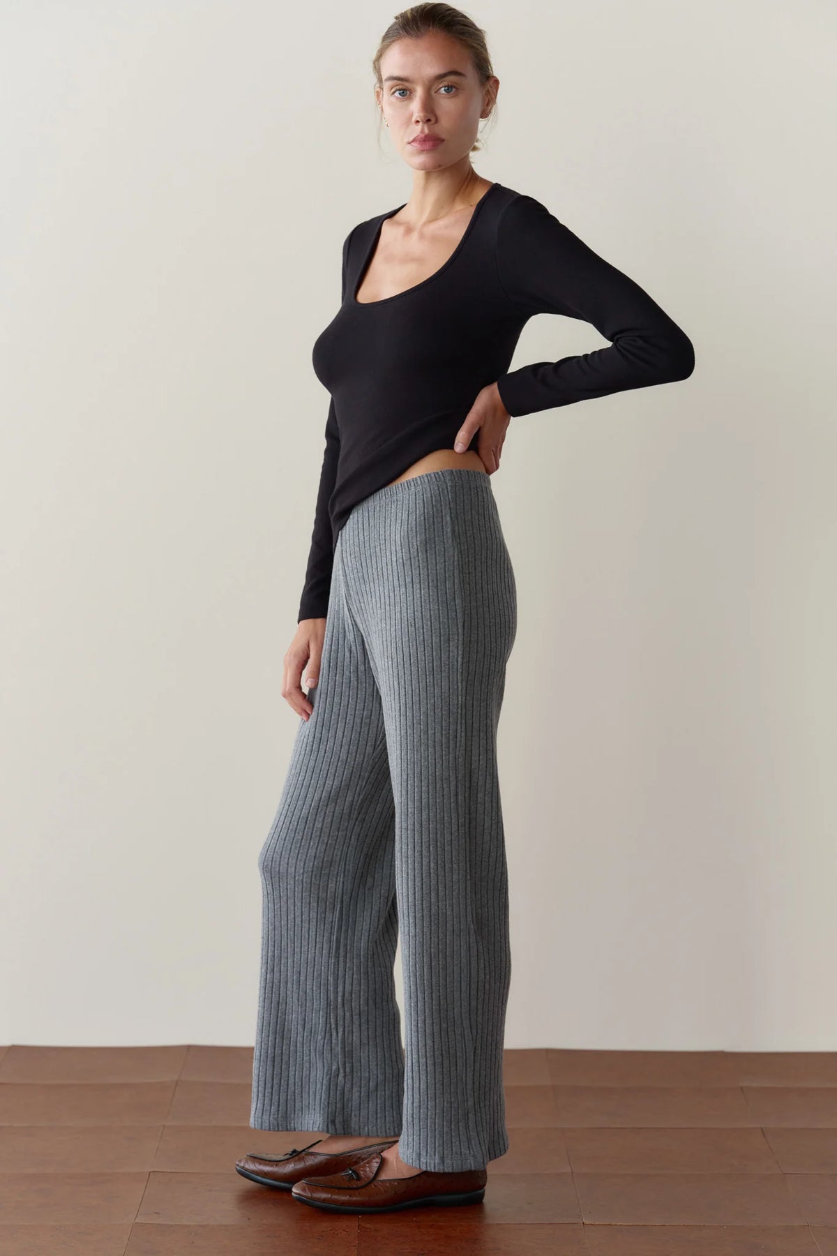 The Sweater Rib Simple Pant - Charcoal Grey