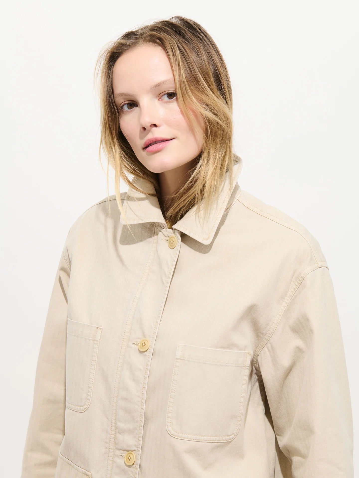 Painter Jacket in Herringbone - Sand.