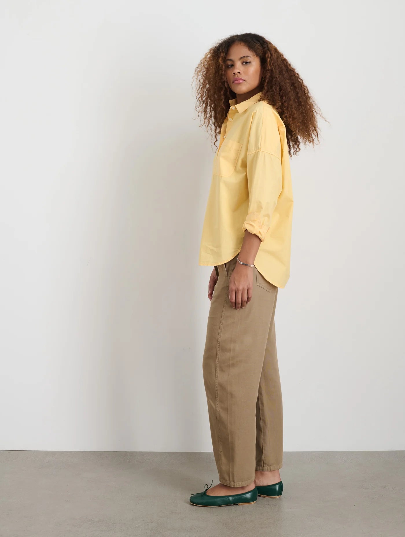 Jo Shirt in Cotton Poplin - Wheatfield