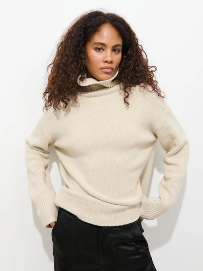 Nottinghill Turtleneck Sweater - Wishbone.