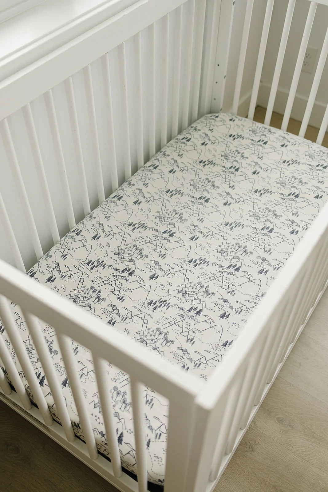 Muslin Crib Sheet - Summit