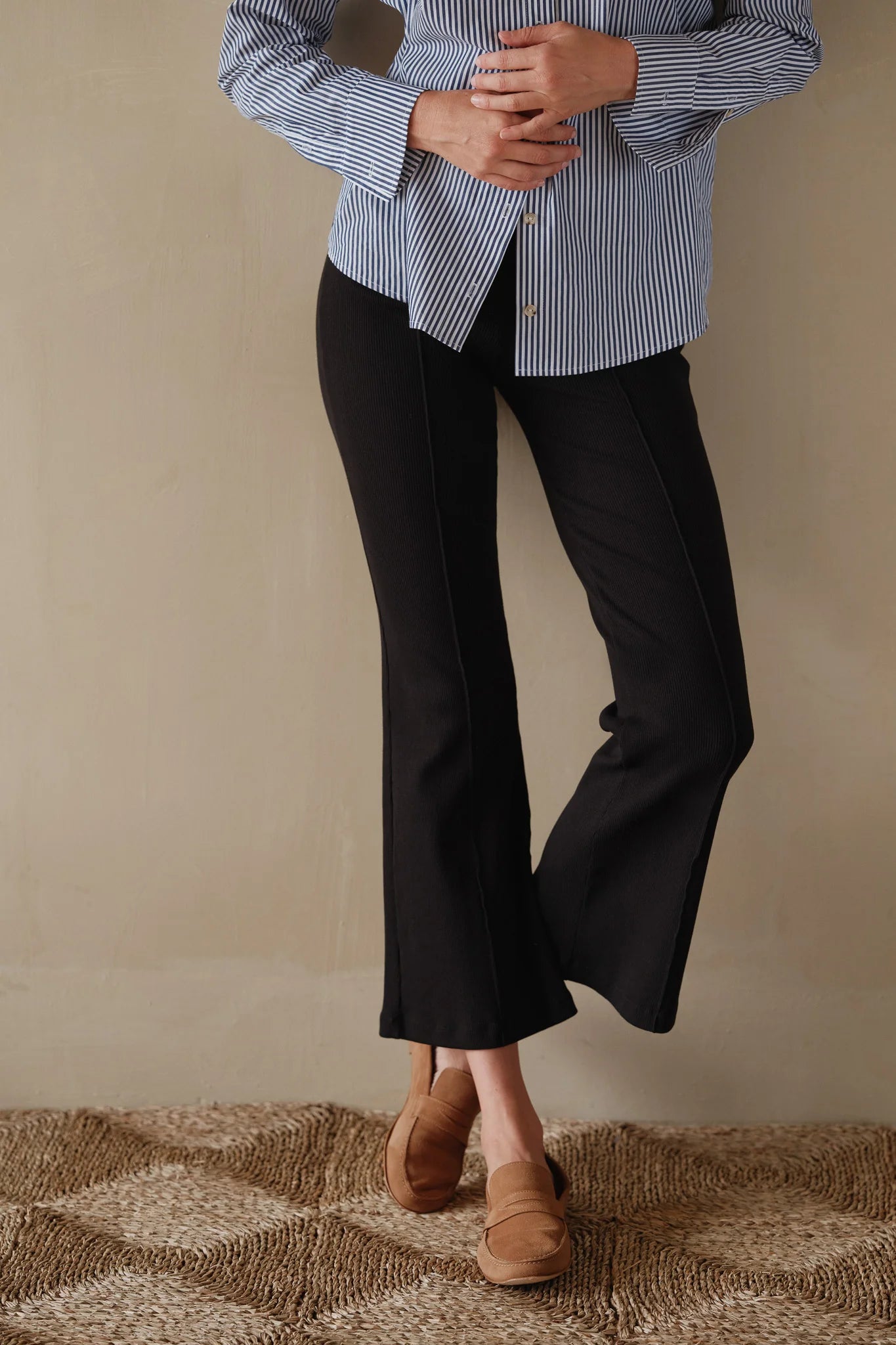 The Rib Kick Flare Pant - Black