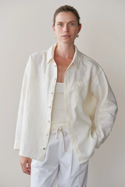 The Linen Relaxed Shirt - Creme