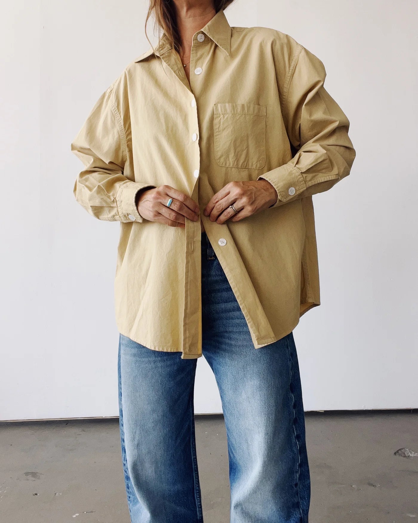 The Big Shirt - Sand
