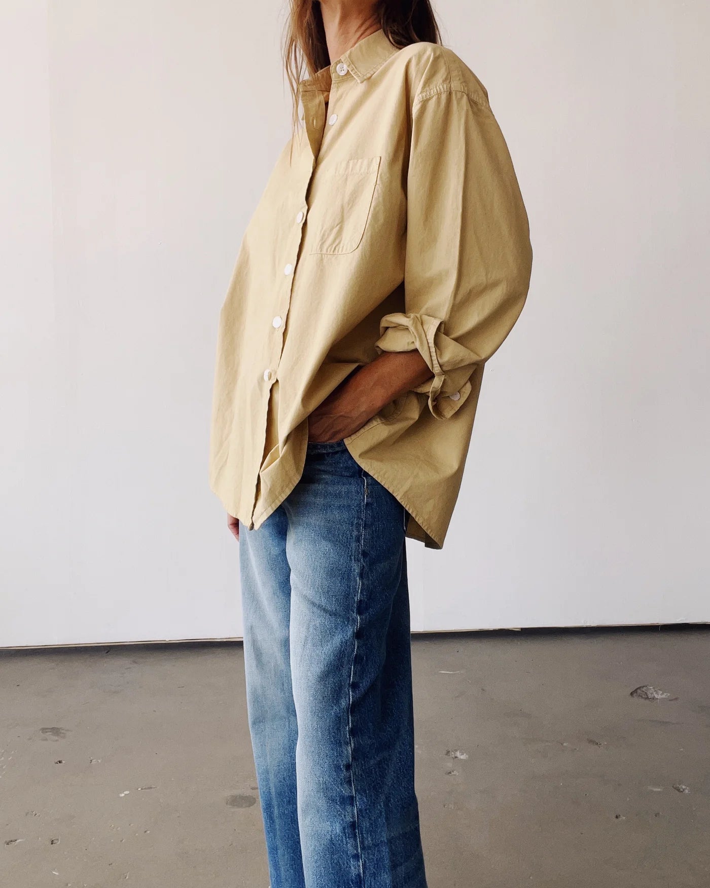 The Big Shirt - Sand