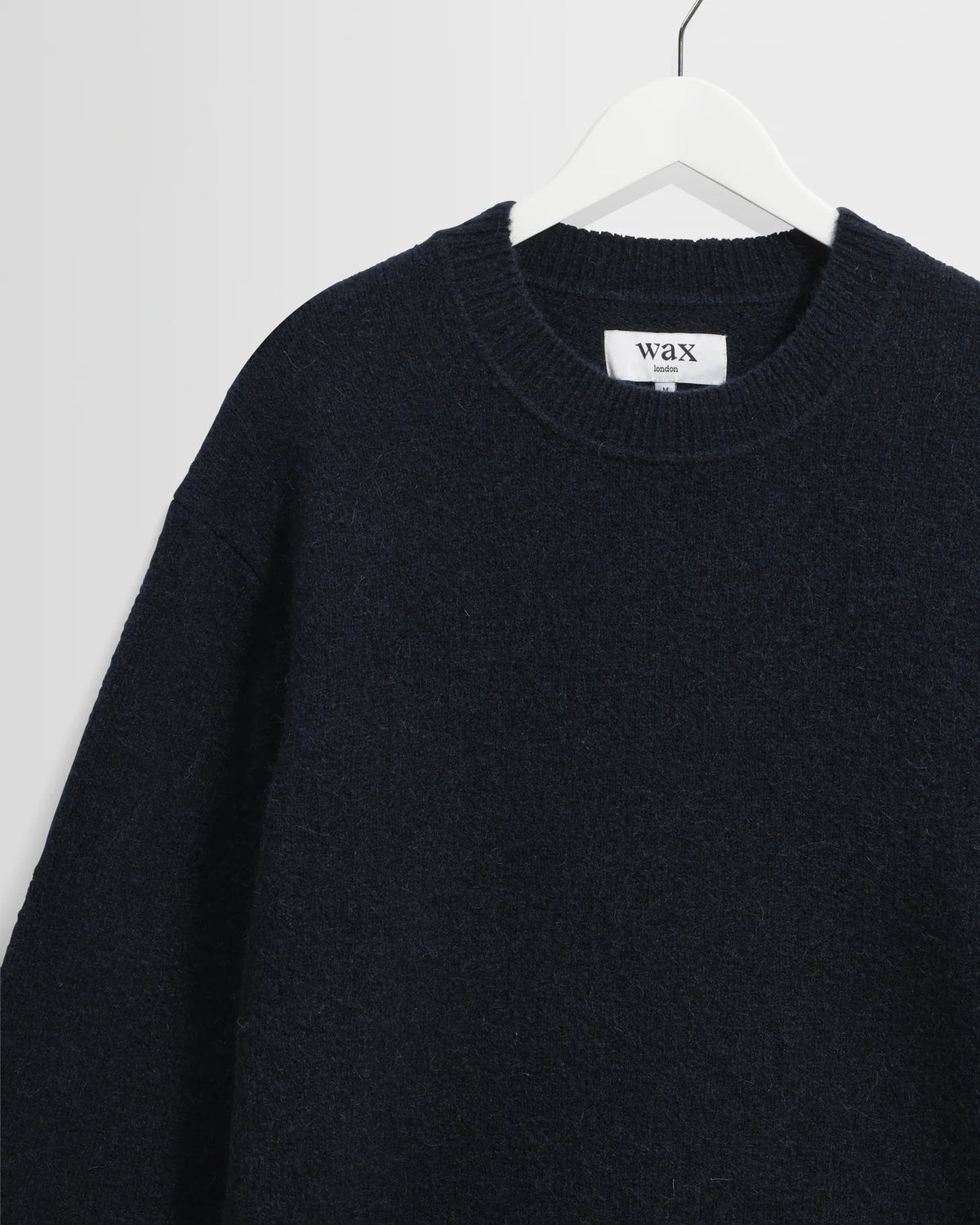 Wilde Fluffy Wool Blend Crew Neck - Navy.